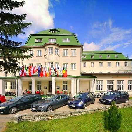 Palace Club Špindlerŭv Mlýn Dış mekan fotoğraf