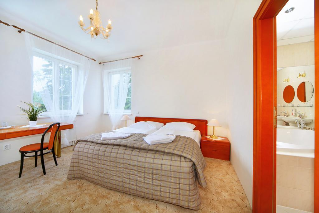 Palace Club Špindlerŭv Mlýn Oda fotoğraf