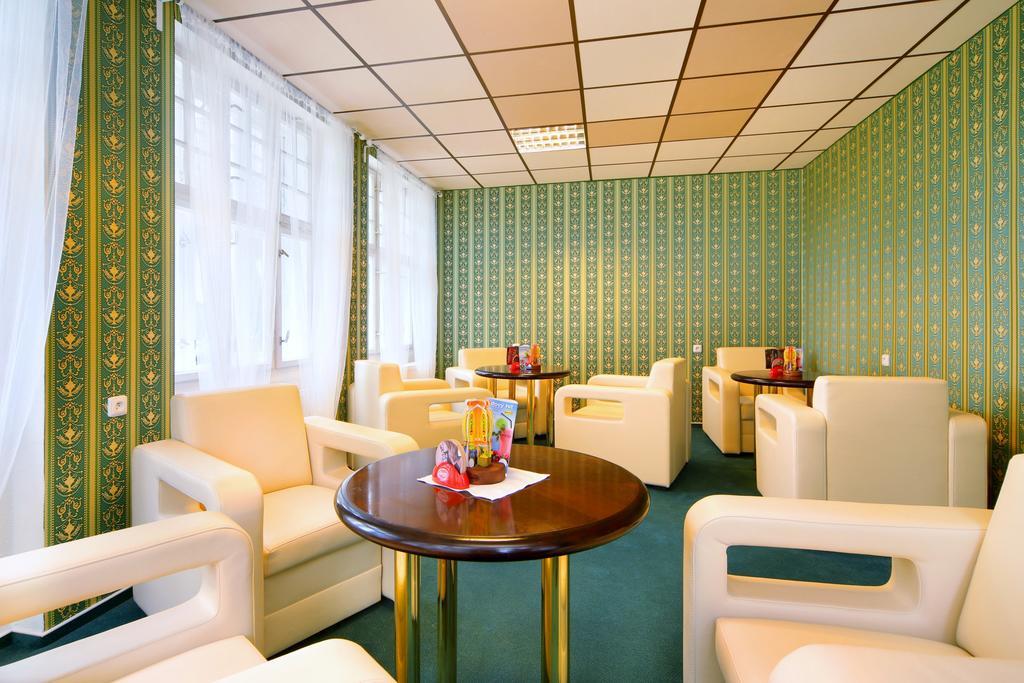 Palace Club Špindlerŭv Mlýn Dış mekan fotoğraf