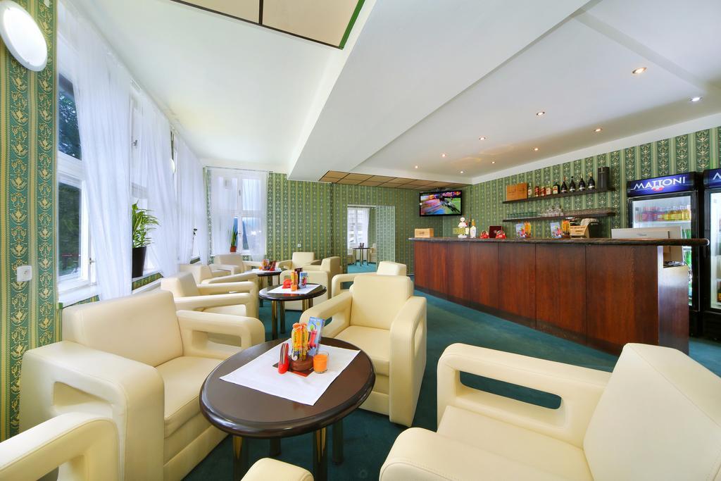 Palace Club Špindlerŭv Mlýn Dış mekan fotoğraf